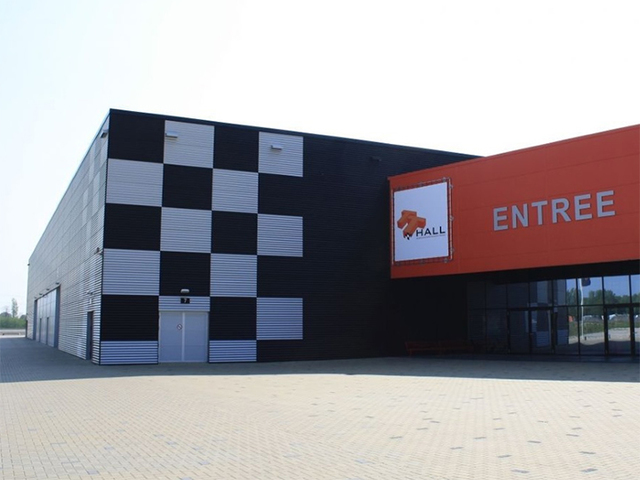 Multifunctionele TT-hall efficiënt geklimatiseerd met nachtkoeling